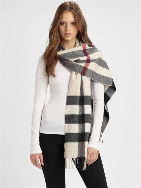 Burberry wool scarves